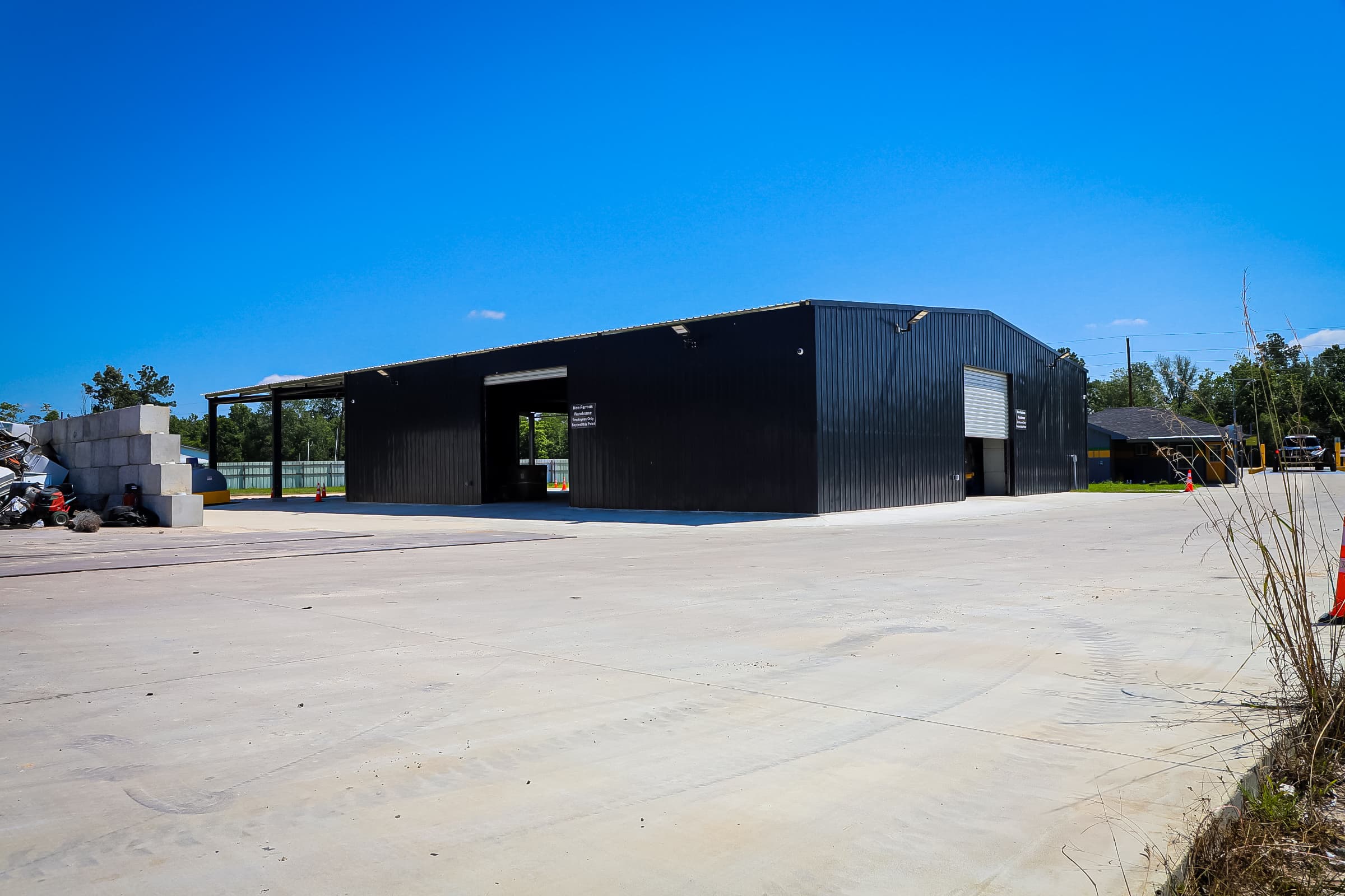 Warehouse building at Orange Recycling